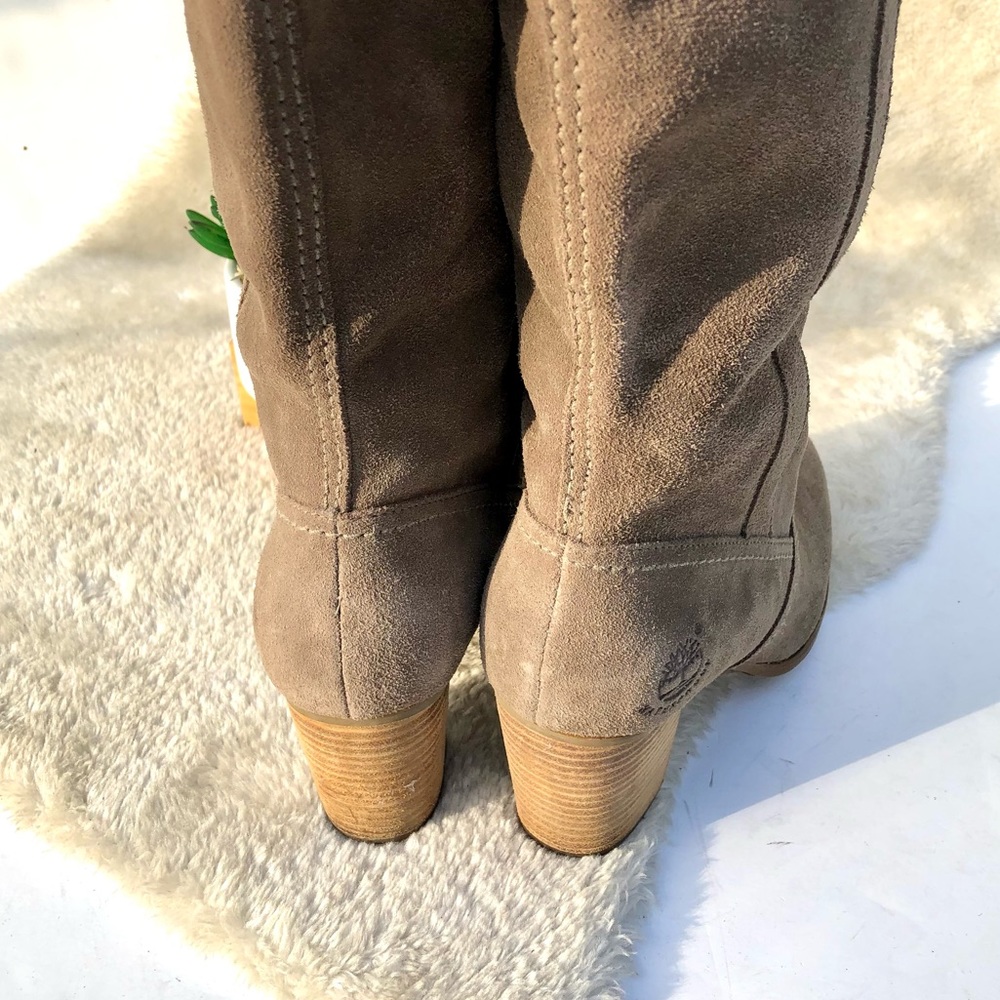*🎉HP 🎉 Timberland | Earthkeepers Rudston taupe Suede Heeled Boots Size 8 - Picture 9 of 16
